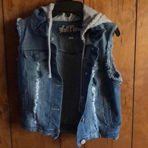 Mini jean vest